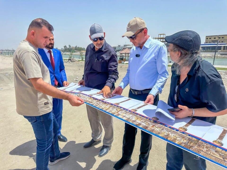 صورة من مقال: محافظ ذي قار يعلن إقامة نصب تذكاري عالمي على ضفاف الفرات يُجسّد حضارة الحرف الأول